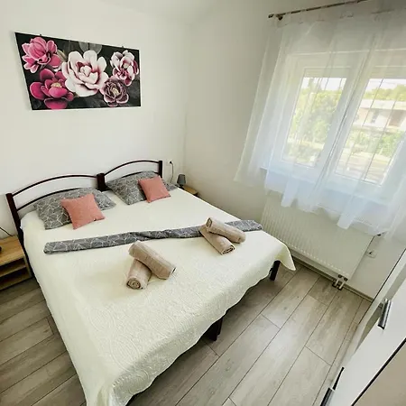 Apartment Tina Murvica (Policnik)